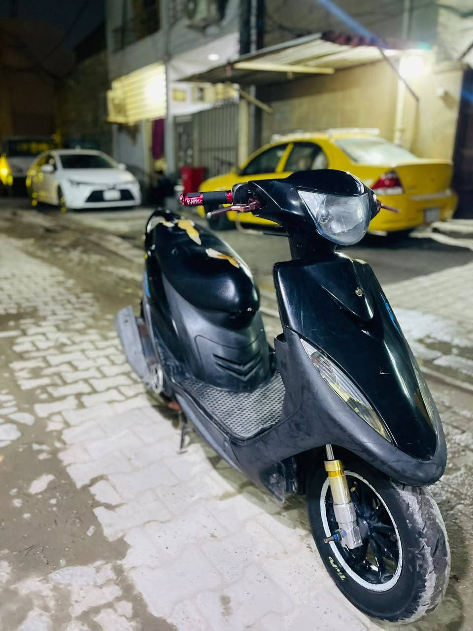 سلام عليكم 
دراجه ماكس عدله مزوعه تزويد
١.يدات بريك جمس كرزي + بدأت سلكيتر كرزي اصلي مو تجاري 
٢.كلح امامي رياضي + قلق فلاوين رياضي 
٣.اوياله مشيف اصلي وتاير حلاتين توبو 
٤. صدر امامي قزم +فج ارجيس + فلنجه 
٥. دبل خلفي ازرك جمس حديث 
٦.بيه فرا ks ذهبي + قطره اكسل ذهبي بوش 
٧قبق عنبار انسي واي + بكلايت اربعه 
٨. تعلاكه كوسو  كرزي + بيه كم برغي رياضي 
دراجه مفوله من كلشي مكينه ممفتوحه 
دراجه معدله ١١٠ كابريتر اصلي 
لبيع أو مراوس واسف ع اطاله 
رقم :***********
