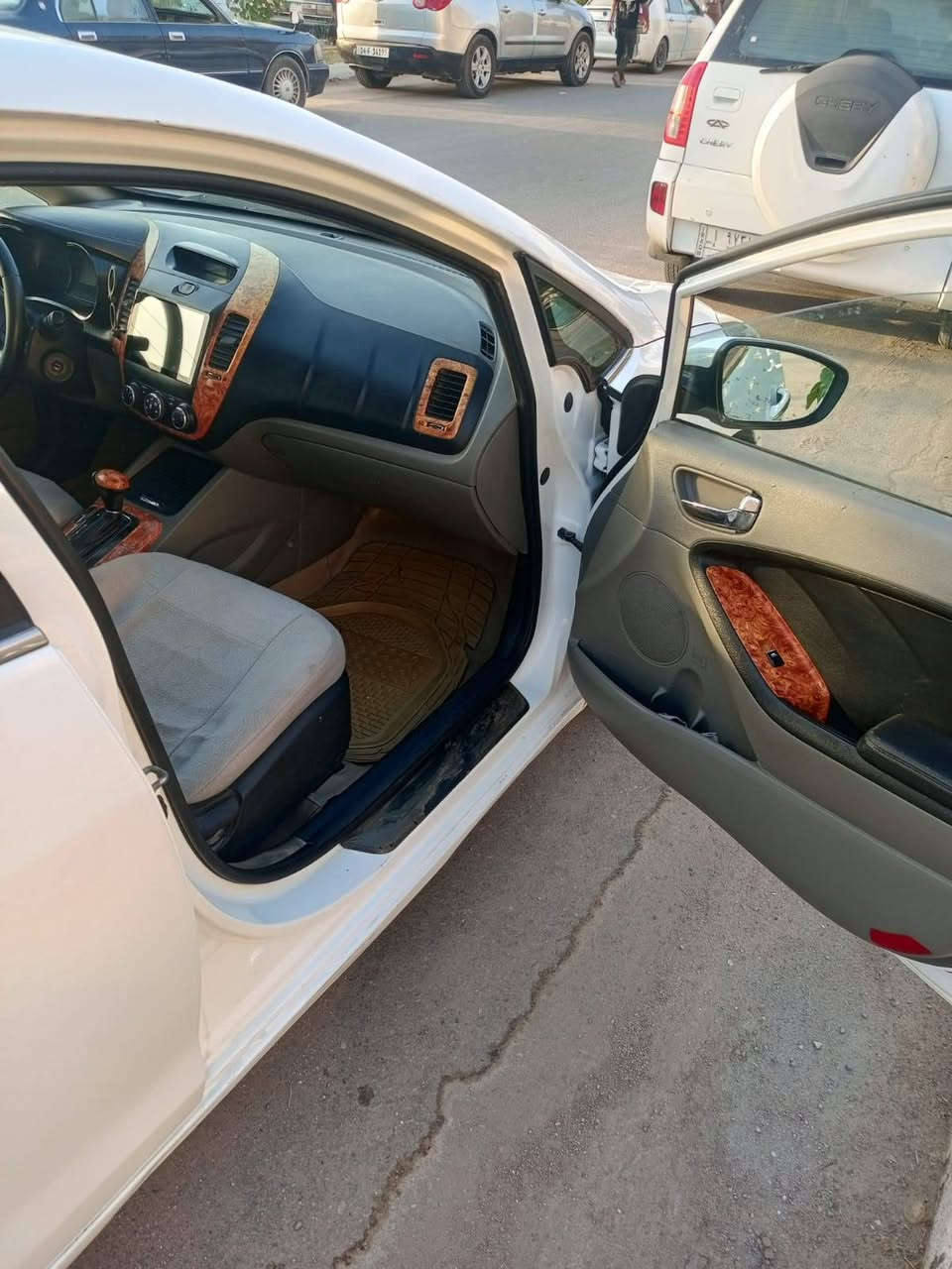 سيراتو خليجي موديل 16 بيه خيط تبخير جاهزة رقم بغداد بسمي تحويل سعر 90


**إذا كنت صاحب هذا الإعلان وتريد حذفه لأي سبب، رجاءا أرسل رسالة إلى الدعم الفني**