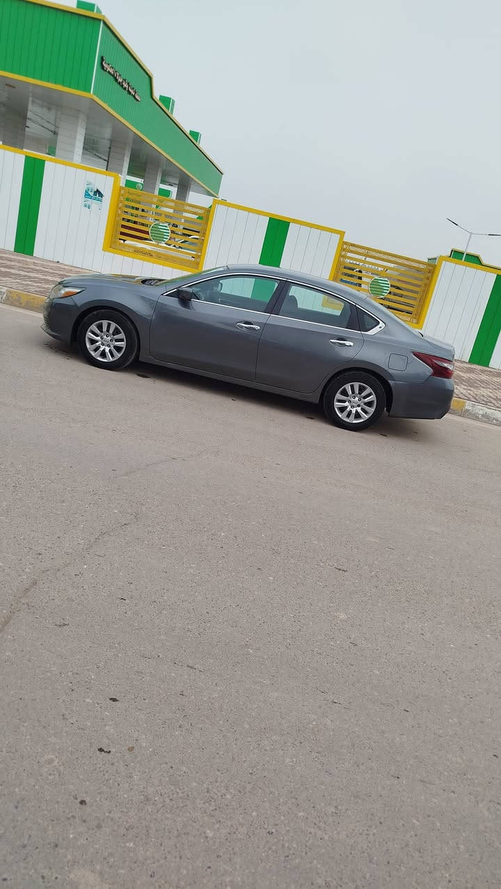 سلام وعليكم نيسان التما موديل 2017  بيهة 3قطع بدون دواخل السونار ب منشور  ماشيه 114 كير محرك مكفول سنويه وارقام جديده مكان السياره ديالى جلولاء السياره معروضه 115وبيهة مجال بسيط 
***********
