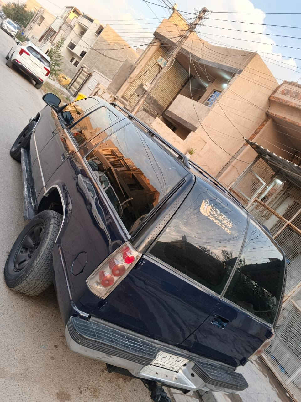 شوفر بهبهان موديل94 مكينه وكير جدد حجم 
رقم بغداد سنويه  2027 مشروع وطني تحويل مباشر
مكينه3/5 الكير700 منضومه تبريد كلهه كامله شغاله 
صدرهه نضيف داخلهه حلو كهربائيات كلهه جاهزه ولا جطلات ولا شي كله نضيف ناصي عالي زنون كله شغال 
السعر46 مكاني بغداد حي جهاد ***********
