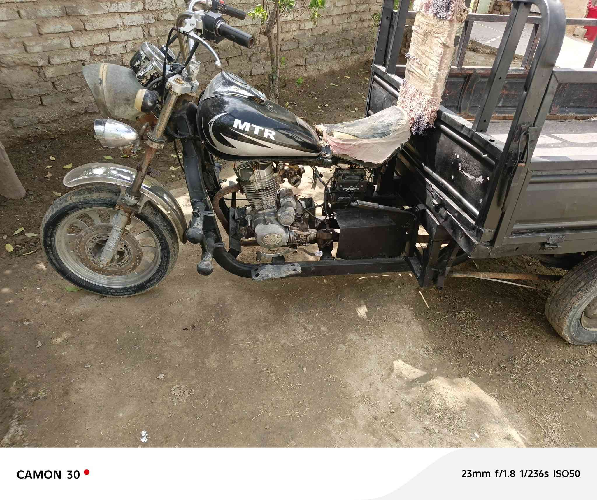 السلام عليكم ستوته للبيع كلك مكفوله شاصي محرك ركبه موديل 15مكان بابل الحمزه الغربي السعر 650وبيه مجال اتصال ***********
