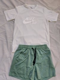 ملابس • آخر قطعة • حباب