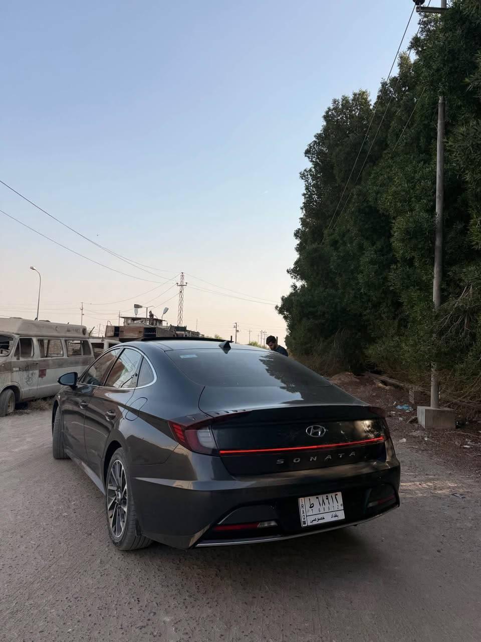 سلام عليكم سوناتا كفاله عامه السياره خليجي ماشيه 60 الف السياره فول مواصفات ماناقصها شي سعرها 190 وبيها مجال بسيط للاستفسار *********** Singapore
