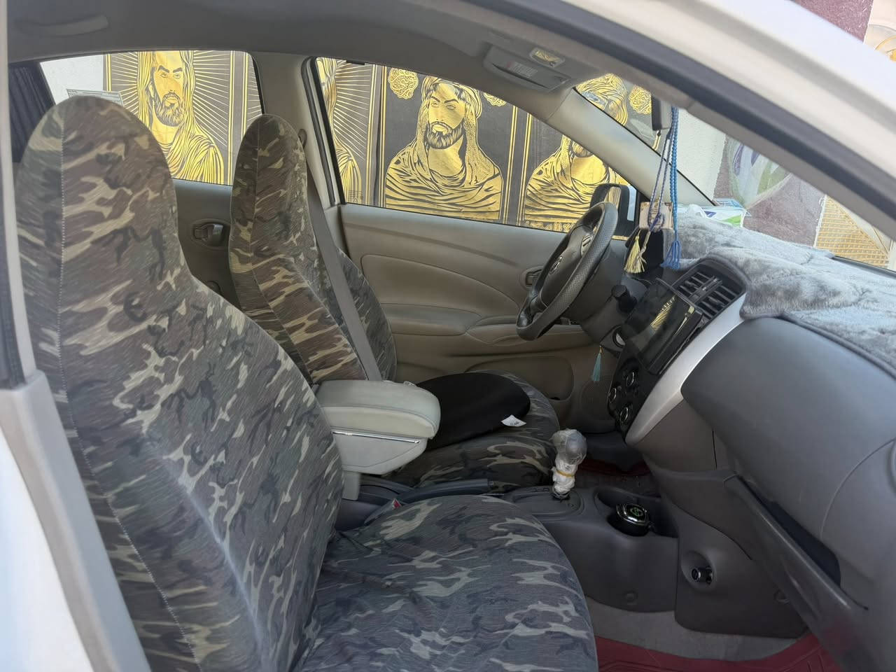 السلام عليكم
سني هندي بليته زركه موديل 2023 
اربيل وكاله او تحويل جاهزه 
ماشيه 66السياره خير من الله بيه منضومه غاز 
مكانه نجف السعر 120وبيه مجال بسيط جدا 
***********
