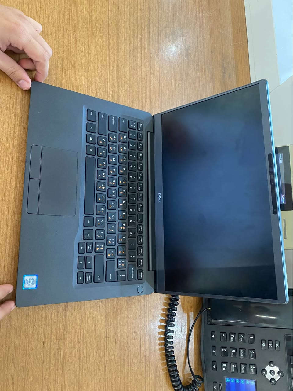 حاسبة ديل للبيع نضيفة ب250 وبيها مجال المواصفات باخر صورة النجف, العراق


**إذا كنت صاحب هذا الإعلان وتريد حذفه لأي سبب، رجاءا أرسل رسالة إلى الدعم الفني**