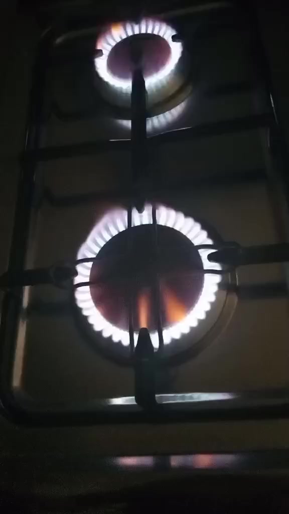 السلام عليكم مكلفه بل نشر طباخ جديد شركه كينود سعره 350 وبيه مجال


**إذا كنت صاحب هذا الإعلان وتريد حذفه لأي سبب، رجاءا أرسل رسالة إلى الدعم الفني**