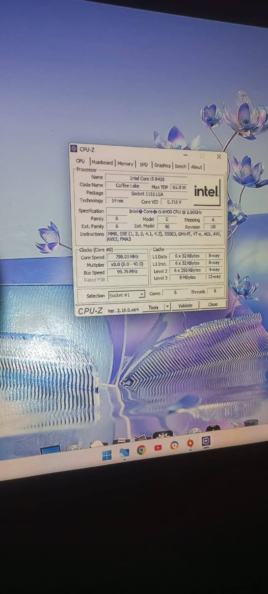 حاسبة للبيع سستم (كيس فقط)
-_-_-_-_-_-_-_-_-_-_-_-_-_-_-_-_

المعالج:Intel Core i5-8400 قابل لتطور

كارت شاشة مدمج 

كارت شاشة خارجي:gt730. 4g قابل لتطور

الرام:8GB - DDR4  قابل لتطور لغاية 64GB

الهارد:.  160GB قابل لتطور 

((((( أعلى سعر ابيع )))))


**إذا كنت صاحب هذا الإعلان وتريد حذفه لأي سبب، رجاءا أرسل رسالة إلى الدعم الفني**