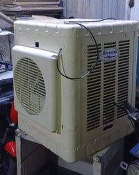 للبيع  غير متواجدين عل فيس  اتصل 07823312370