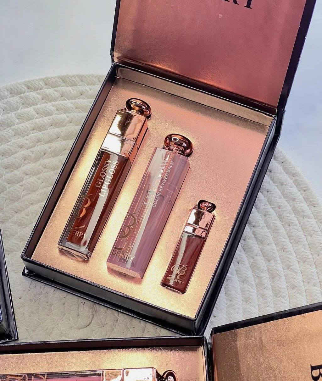 💫 طقم روز بيري - 3 قطع لجمال وترطيب شفايفك 💋
💄 لب جلوس يخطّف الأنظار
💋 ليب بالم بلمعة صحيه
💄 روج صغير يكمل إطلالتك
🌿 مكونات طبيعية ترطيب 💦 ولمعان طول اليوم لمسة أنوثة طول اليوم 🤤

للاستفسار والحجز مراسله خاص


**إذا كنت صاحب هذا الإعلان وتريد حذفه لأي سبب، رجاءا أرسل رسالة إلى الدعم الفني**