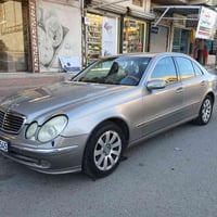 مرسيدس ٢١١ • ٦ سلندر • ٢٠٠٤