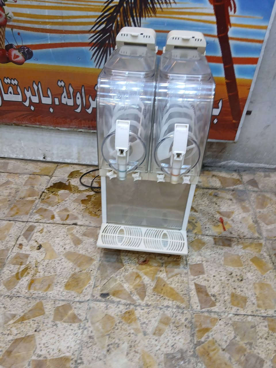 ماكنه ازبري إيطالي للبيع ***********السعر
