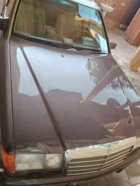 مرسيدس ٣٠٠ • ١٩٩١ • رقم اربيل