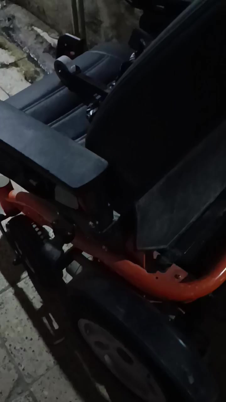 متاح عربانه درجه اولى مال معوقين شحن سعرها 400 ***********
