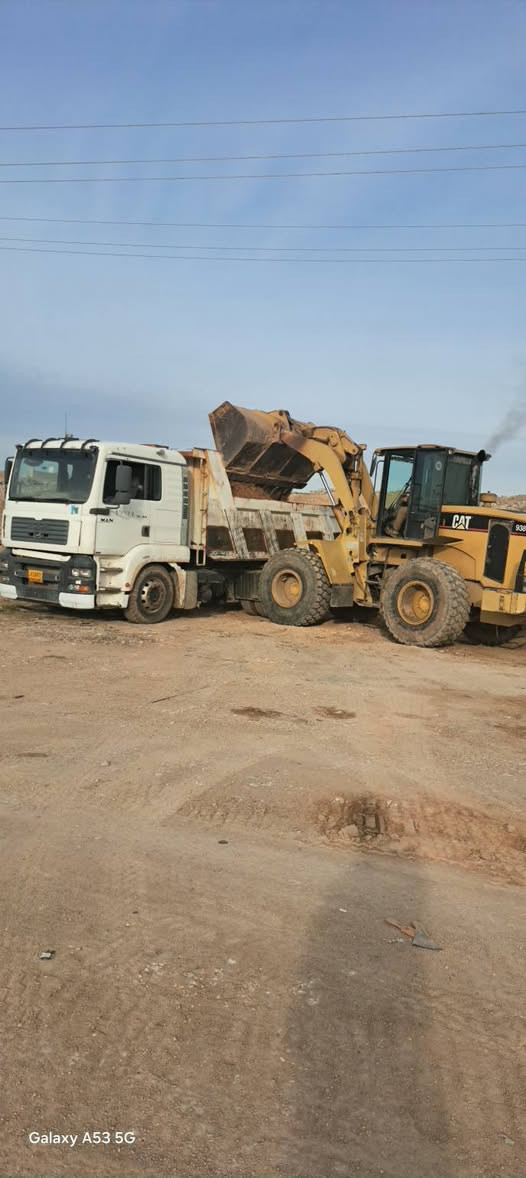 للبيع ٢٠٠٢ معمره جديد بس باقي صبغ بدي وبوليش سياره جاهزه  سحال خلفي تك تايرحرفش بشرط تحويل


**إذا كنت صاحب هذا الإعلان وتريد حذفه لأي سبب، رجاءا أرسل رسالة إلى الدعم الفني**