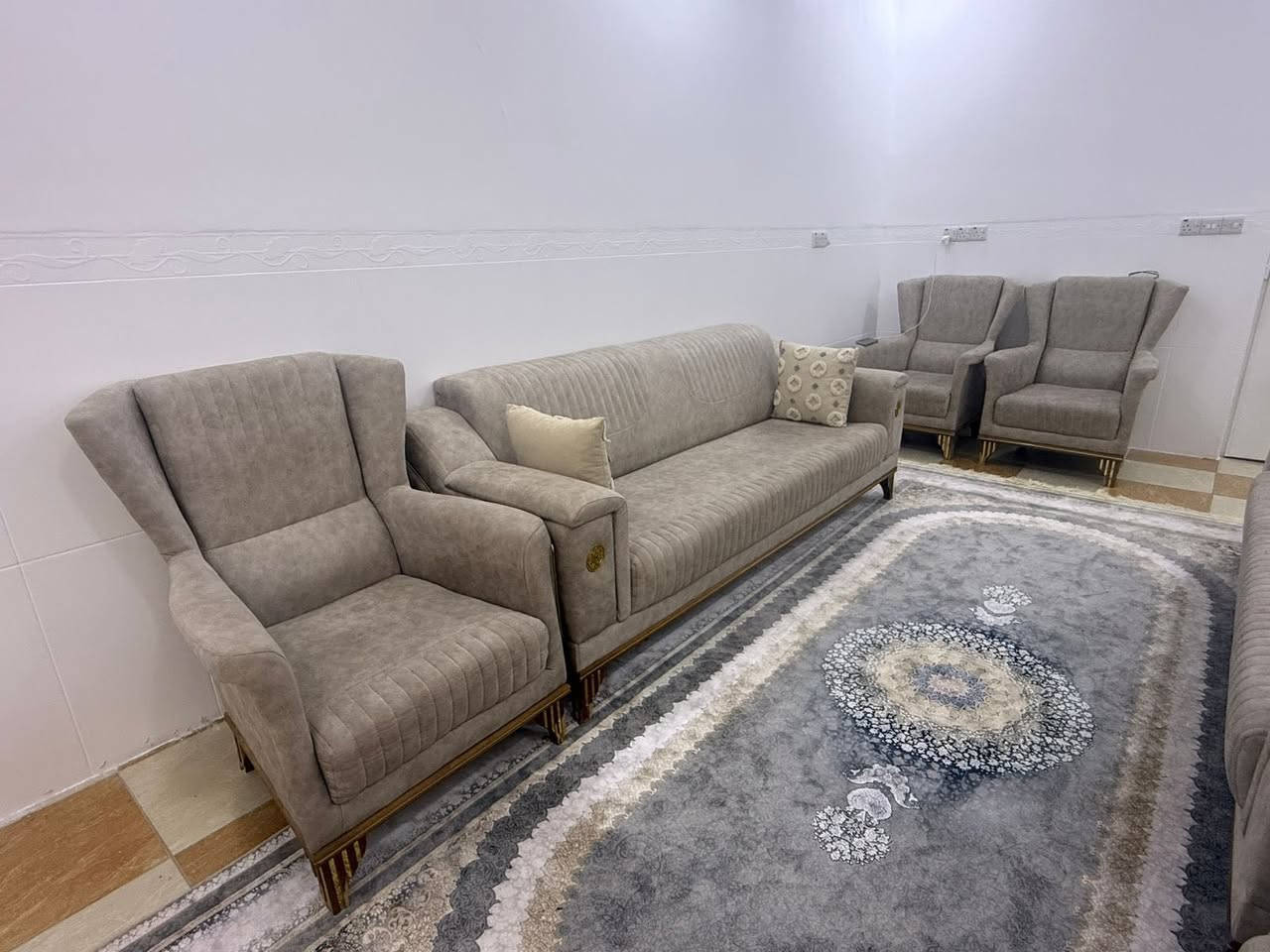 سڵاو هاوڕێیان ئەم قەنەفە تورکیە دە نەفەریە بۆ فرۆشتن  نرخی ٤٥٠ هەزار و مەعمەلە


**إذا كنت صاحب هذا الإعلان وتريد حذفه لأي سبب، رجاءا أرسل رسالة إلى الدعم الفني**