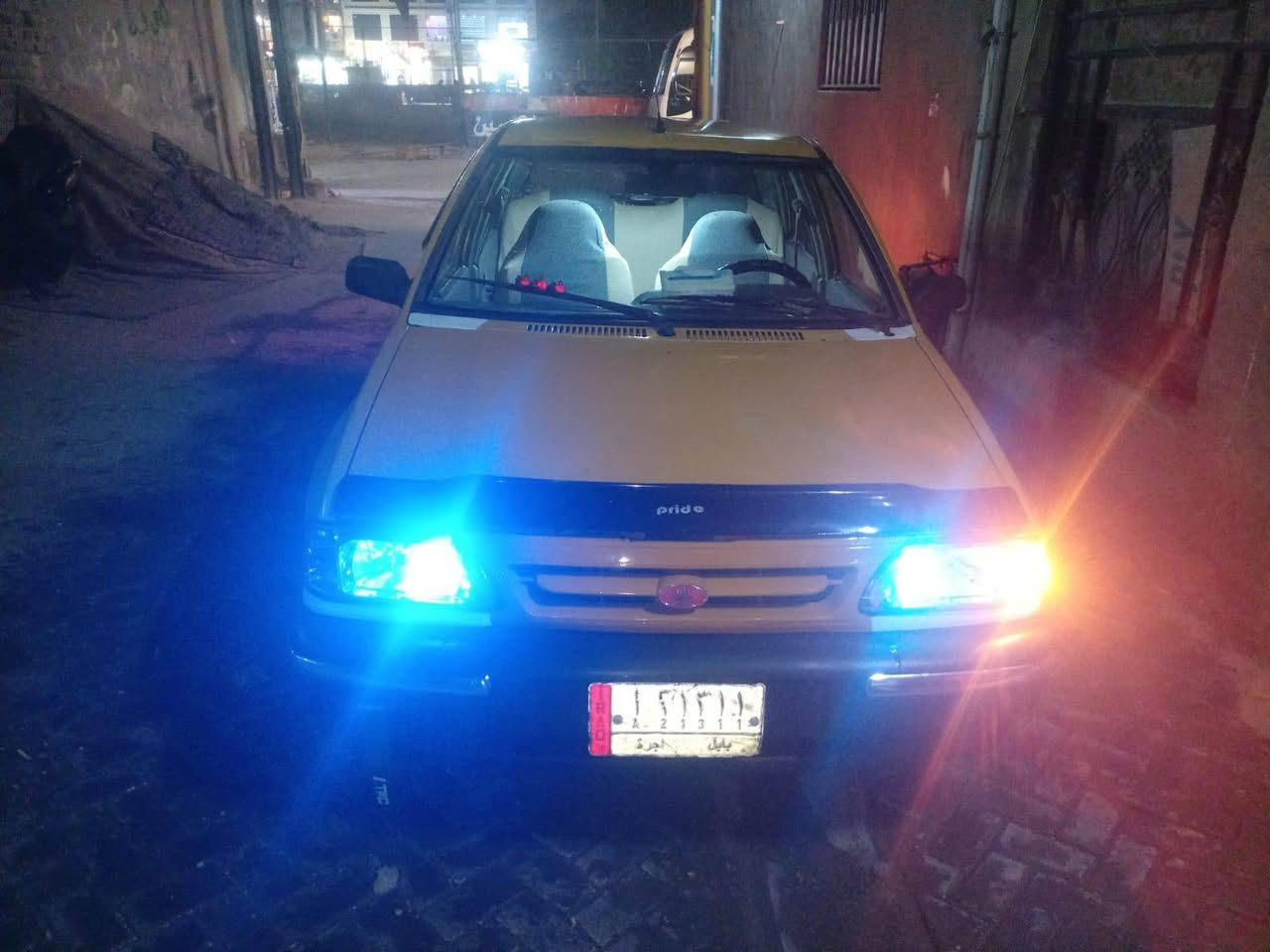 السلام عليكم سايبه موديل 12 تحويل نفس اليوم سكني بغداد مدينه الصدر مقفوله من الضربه  ما عدا مخ سياره تراها وين تريد اطلع بيها كهربائياتها على وضع الشركه تخم تاير جديد ماكينه وقير جدد باتري جديد دينامو جديد رقم باب الحله ابو السنويه ببغداد السعر 27 وبيها سكني بغداد مدينه الصدر قطاع 23       اتصال الرقم وبي واتساب ***********
