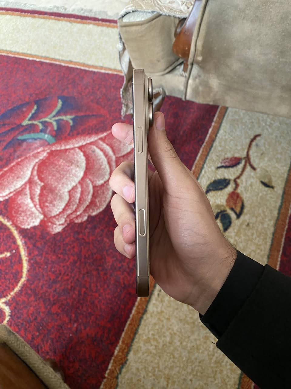 السلام عليكم ايفون ١٦ promax
256ذاكرة
بطارية91
٤٤٥ دورة
فقط الضهر مكسور مثل ماوضح بالصورة
 السعر١١٧٥  
عنواني بغداد الدورة
***********
***********
