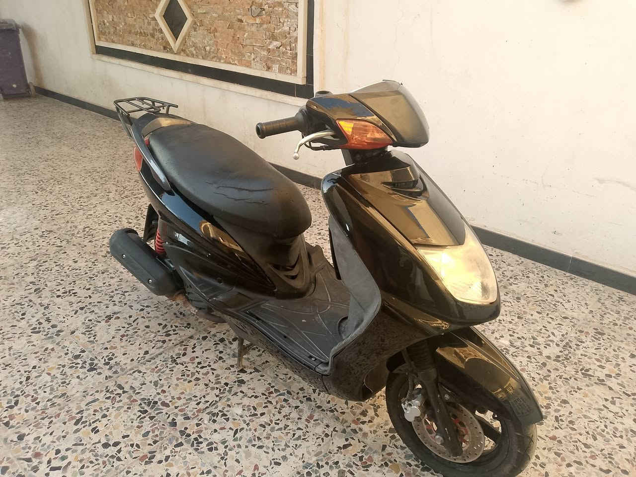 سلام عليكم دراجه سكنس ياباني جديده سلف هندر نكره كفر تايوان محرك اخرس مينسمع اوراق موجوده ستاند حساس 110 كل نقص مابيه كامل سعر 600 بيه مجال 
مدينه الصدر قرب الورفلي رقم الهاتف واتساب اتصل اي وقت ‏‪***********‬‏
