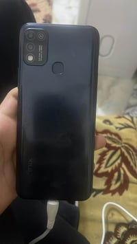 انفنكس هوت 10 بلي • فطر بالشاشة • مراوس