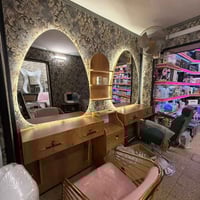 الديكور هو أول شي يخطف نظر الزبون و ينطي انطباع عن صالونك ✨ عدنا أحدث ...