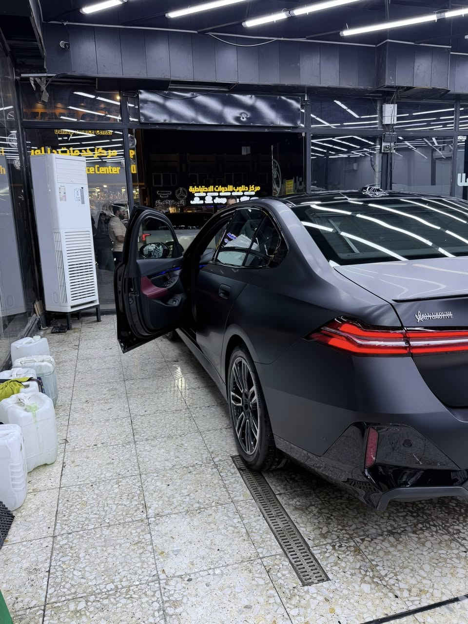 BMW 520 2024
وارد العروش خليجي 

مكفوله كفاله عامه بدون صبغ بدون بارد 

ماشيه 6,200 كيلو متر فقط 

محرك 2.0 لتر 4 سلندر تون تيربو  

السياره لونها اسود عليها ppf طافي  
من شركة العروش 

مواصفات:

- ٤ كامرات 

- حساسات امامي خلفي

- كراسي جلد 

- كراسي كهرباء + كراسي ذاكره + ترفئة كراسي 

- جنطه شفط

- اوتو هولد

- بانوراما 

- مثبت سرعه

- زنون 

- قياده شبه ذاتيه

•بيها connect drive application

بعد بيها مواصفات كلش هوايه 

السياره اخت الزيرو

مرقمة رقم اربيل

 57 الف دولار  

للاستفسار ***********
