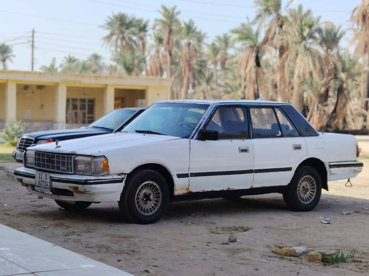 سلام عليكم
سيارة سوبر 85 
سيارة مكفوله من العيب الشرعي 
مكينه وكير وحداديه خير من الله 
كهربائيات شغاله 
رقم بغداد نگليزي مشروع وطني 
السعر 36 وبيه مجال 
العنوان الناصريه شطره خفاجه 
الهاتف وتساب ***********
