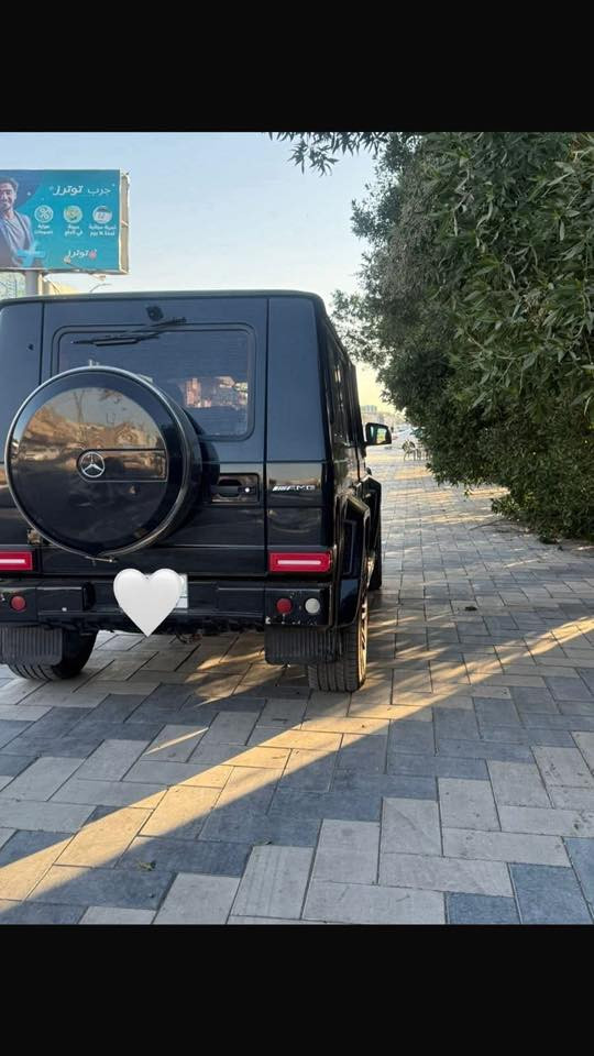 السلام عليكم جي كلاس للبيع 
اصل 1995 محدثه 2015 
السياره ادوات ادوات ادوات 
بيها صبغ التحديث فقط بدون ضرر 
مكينه وكير مال لكزس جدد شادهن 
متومه بغداد طبق الاصل 
مكانها  البصره 
سعرها 110 وبيها شي قليل للشراي وبخدمته 
كل نقص مابيها فقط كيج  البانزين غلط 
للاستفسار ***********
