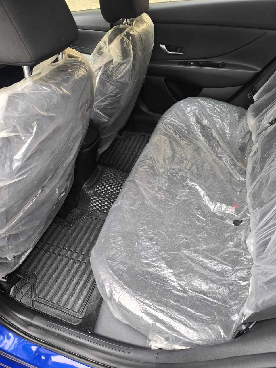 عيدكم مبارك وأسأل الله أن يعيده عليكم وعلى أحبابكم بالخير واليمن والبركات وأن يجعل أيامكم كلها سعادة وفرح
للبيع للبيع.... 
النترا وارد امريكي 2023 
ماشيه 58 الف كم حادث فقط تبديل بنيد ودعامية حادث سطحي صور الحادث مرفقة بالمنشور السيارة نص فول السيارة خير من الله على وضع الشركه                                المواصفات 
معروفه للكل ماكو داعي اذكرهن واسويها جريدة. 
ماعدا الحادث المذكور السيارة بأسمي استخدام شخصي بانزين فقط.......  
اي استفسار الاتصال على الرقم ***********
