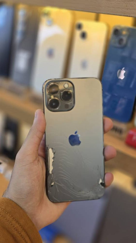 #ضرر
IPhone 13 pro max 
ضرر ظهر + شاشه فطر 🔥🔥
بطاريه 76 
شرق أوسط 

_________________________________________________

IPhone 11 🔥
ضرر ظهر فقط 🔥
بطاريه 81

📍الديوانية_شارع المصورين_مكتب علي 2
📞*********** ديوانية, القادسية
