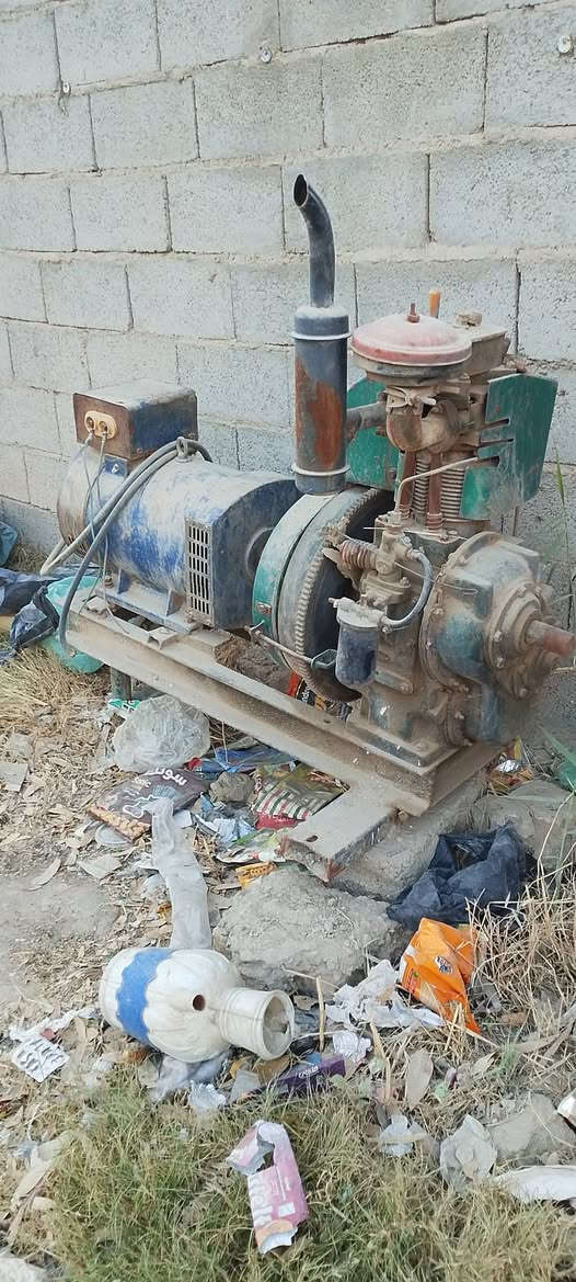 متاح مولد دنبر منشٱ هندي حجم جبير 12 كيفي شغال بحاله ممتازه شرط توليد مكان بغداد ***********
