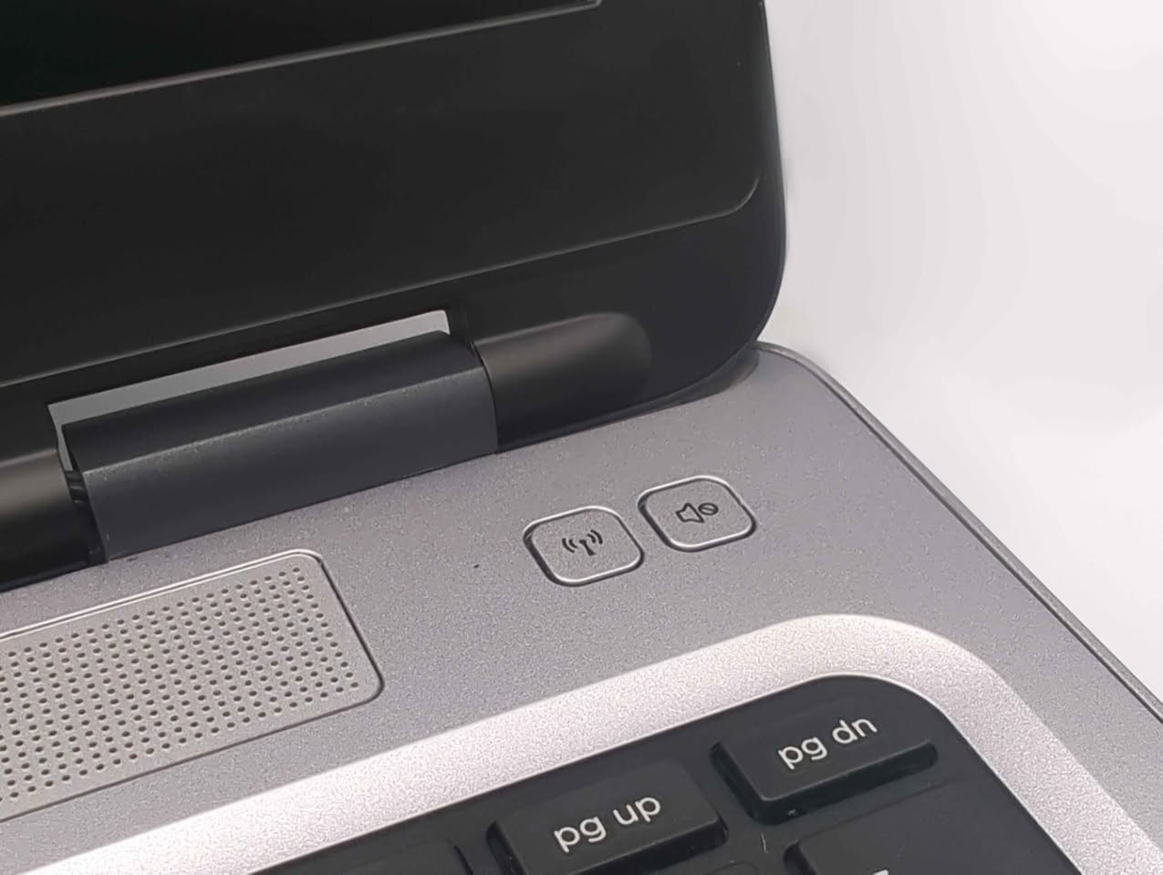 💻 فرصة ممتازة بسعر اقتصادي 🔥
HP ProBook 650
شاشة كبيرة 15.6 إنچ  مناسب للدراسة، البحوث، والأعمال المكتبية اليومية
━━━━━━━━━━━━━━━━━━
✔️ المواصفات:
✓ Core i5-6200U (جيل سادس)
✓ رام 8GB
✓ SSD 256GB
✓ كارت شاشة Intel داخلي
✓ شاشة 15.6 إنچ
✓ كيبورد عربي / إنكليزي
━━━━━━━━━━━━━━━━━━
🔹 وارد أوروبي – غير مستعمل بالعراق (نظافة 95%+)
🔹 بطارية بحالة جيدة (ضمان ساعة فما فوق)

💰 السعر: 230 ألف دينار
🎁 توصيل مجاني + حقيبة + ماوس هدية

━━━━━━━━━━━━━━━━━━
🛡 ضمان فحص أمام المندوب
🛡 ضمان أسبوعين على أي خلل مصنعي المصيب, بابل


**إذا كنت صاحب هذا الإعلان وتريد حذفه لأي سبب، رجاءا أرسل رسالة إلى الدعم الفني**