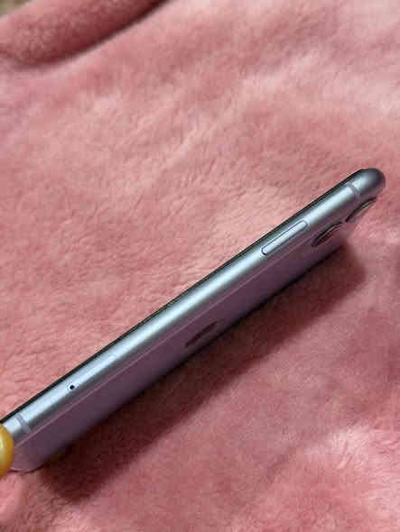 أيفون11عادي بطارية 92
/ الذاكرة 128 
جهاز نضيف استخدام فيسبوك واتساب فقط شخط مابي جهاز وكالة سعرة 300
***********
