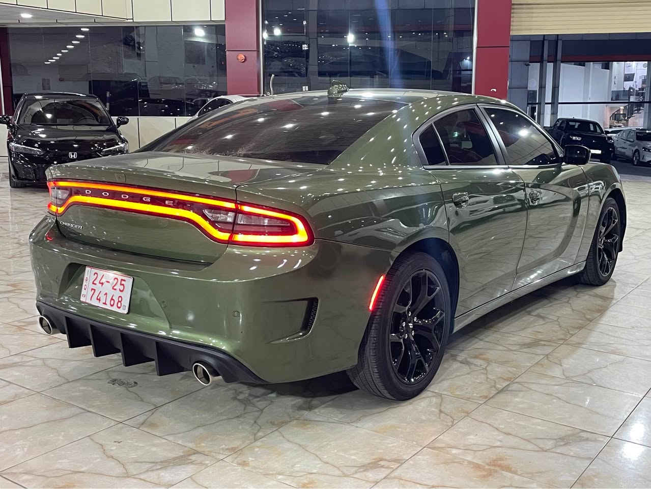 Dodge charger 2023 
للبيع فقط 
لون مميز 
موديل ٢٠٢٣
ماشية ٣٠ الف ميل 
موصفات sxt 
٦ سلندر 
بيها جاملغ صبغ و شوية من باب بيها بارد
بدون دواخل بدون ارباك بشرط 
گير و محرك و ترقيم بشرط 
تترقم شمالي 
سعر ٢٣٣ $ و بيها مجال 
مكان دهوك 
للاستفسار : *********** دهوك, العراق
