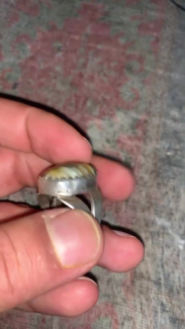 خاتم سليماني قديم قياس ٢٣ السعر 60
بصره حيانيه لايوجد توصيل


**إذا كنت صاحب هذا الإعلان وتريد حذفه لأي سبب، رجاءا أرسل رسالة إلى الدعم الفني**