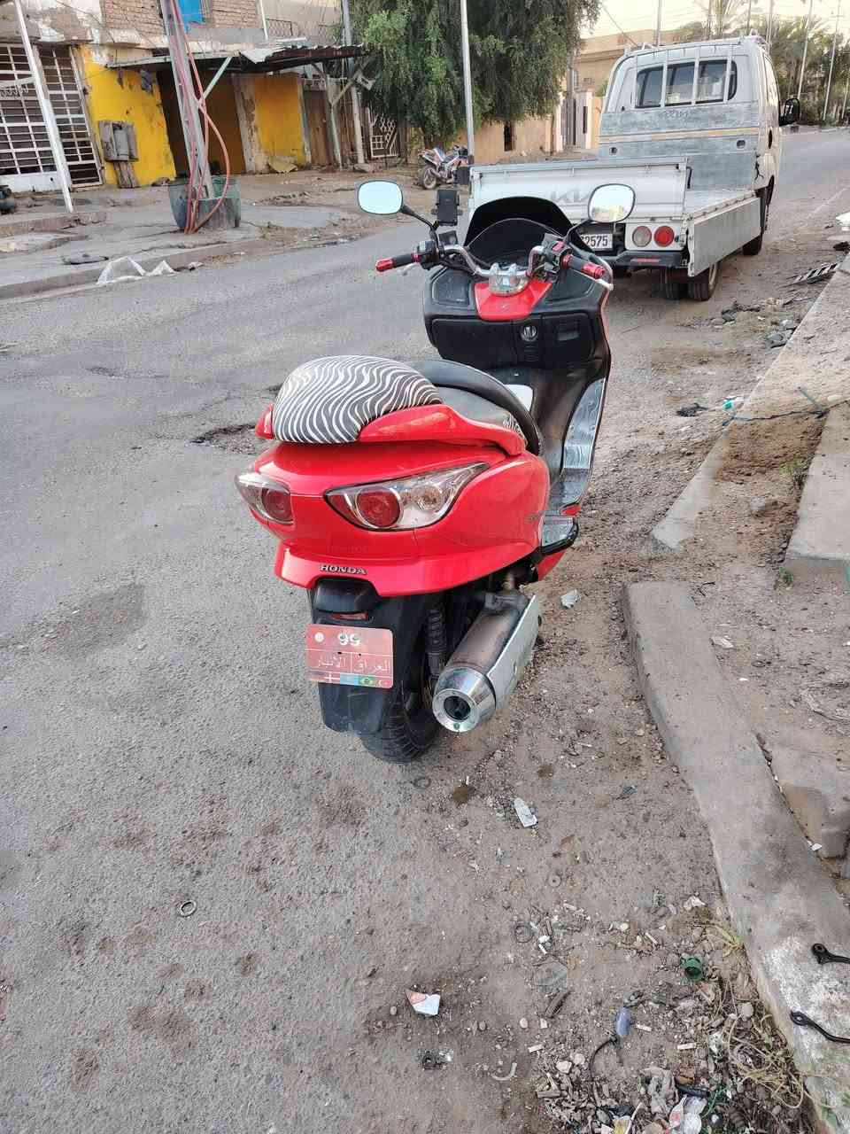 فورزه 09 كل نقص بابيها دراجه شلعه ومعدل مكينه ناعمه كفراتها جديده مكفوله عامه مكاني الفلوجة شارع 40 
السعر مليون و300 ***********
