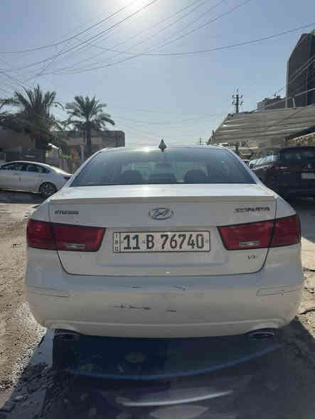 سوناتا 2009 امريكي كلين بدون حادث السيارة باسمنا من امريكا (المنفيس) محرك V6 3.3 خير من الله ممشاها فقط 79 الف حقيقي السيارة مكفولة كفالة عامة من الصبغ بيها فقط بارد بسيط في الجاملغ الخلفي / تخم تايرات جديد / صدر جديد . رايدها 133 / مكاني بغداد للاتصال على هذا الرقم ***********
