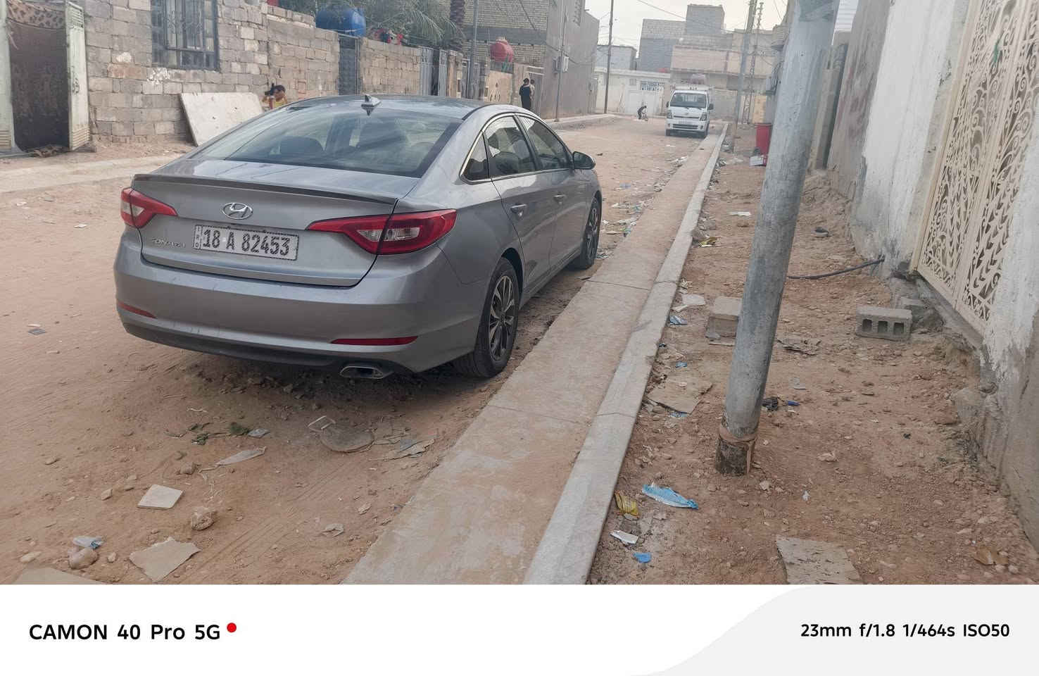 النوع والموديل: هيونداي سوناتا 2016.
​الرقم: بابل (السيارة موجودة بكربلاء).
​الوضعية القانونية: باسمنا، مصفرة وما مطلوبة، تحويل مباشر.
​اللون: فضي (سيلفر).
​حالة المحرك والتبريد: المكينة بحالة ممتازة والتبريد ثلج، السيارة جاهزة من كل النواحي (شغل واطلع).
​للاستفسار والاتصال: ***********
​النواقص اللي عليك تضيفها بس:
​السعر: [اكتب السعر هنا]
​الممشى: [اكتب العداد كم ماشي]
