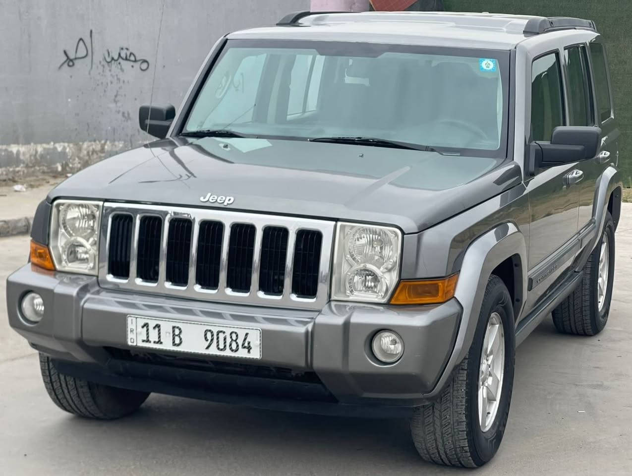 للبيع جيب كوماندر 2008 وارد امريكي كلين كفاله ضربه وصبغ وتبديل لون مميز ماشيه 180 الف حقيقي مكينه 3700 سته سلندر كير جاهزات تبريد 3 قطع ثلج تحكم ستيرن 7 راكب فور ويل شغال طخم تاير حداديه جديده حساسات اصطفاف منضومه زنون عالي وناصي وبلوجكتر كشن كهرباء سياره جديده بمعنى الكلمه رقم بغداد ممميز ب اسمي هزه جديده 
للاستفسار ***********السعر 117 وبيها مجال بسيط وكلشي موجود بسوك الجديد بسعر والتعبان بسعر مكانها بغداد شارع فلسطين بغداد, العراق
