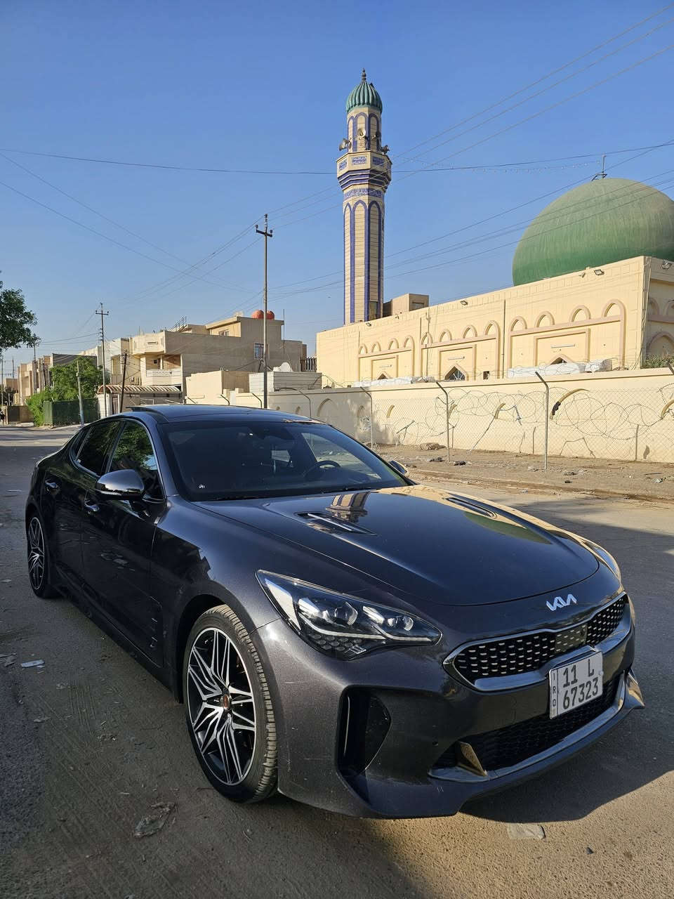 السلام عليكم
كيا ستنكر 2023 للبيع
السيارة فول مواصفات GT2  1/1
السيارة اعلى فئة بسيارات ستنگر 
بانوراما خمس كامرات بصمة شاحن لاسلكي مريات شفط مرايات قلابة كشن ذاكرة صندوق كهرباء گير طيارة كامرة 360 درجه نظام صوتي استوديو خمس عدسات لايت زنون لايت لد نهاري حساسات امامية خلفية مكينة 6 سلندر مكينة 3300 تيربو كشنات جلد تبريد قطعتين تدفئة ستيرن كشنات تدفئة تبريد مانع انزلاق سايد بريك بصمة سستم صوت  وباقي هوايه مواصفات بيها السيارة وراد امريكي صور الحادث منشورة بيها بس جاملغ امامي فقط بدون دواخل والباقي مكفول 
مكاني بغداد 
السعر 220$ 
***********
***********
