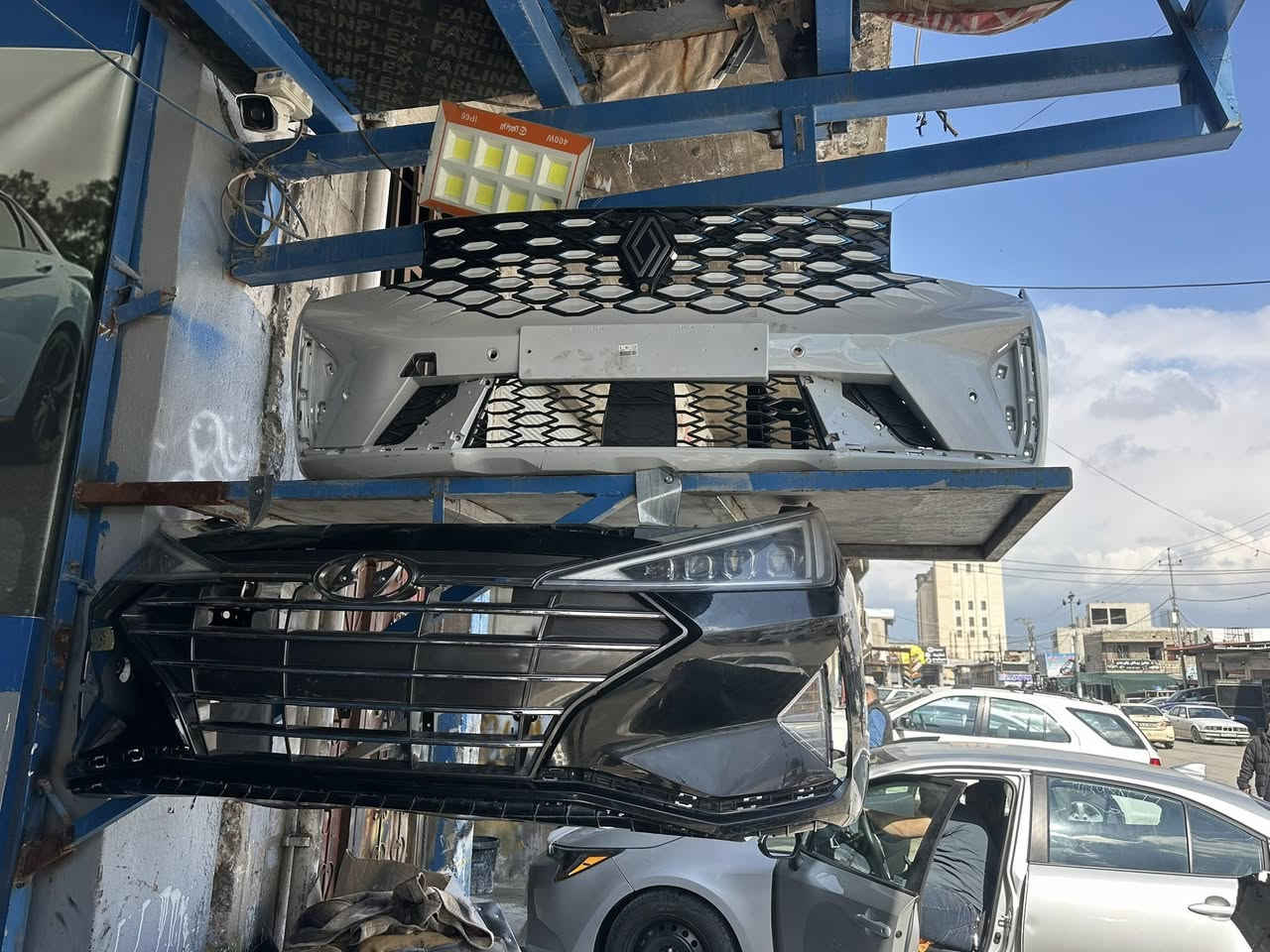 متوفر جميع قطع السيارات الكوري 
موجود توصيل 
سعر جوا السوك
***********
***********
