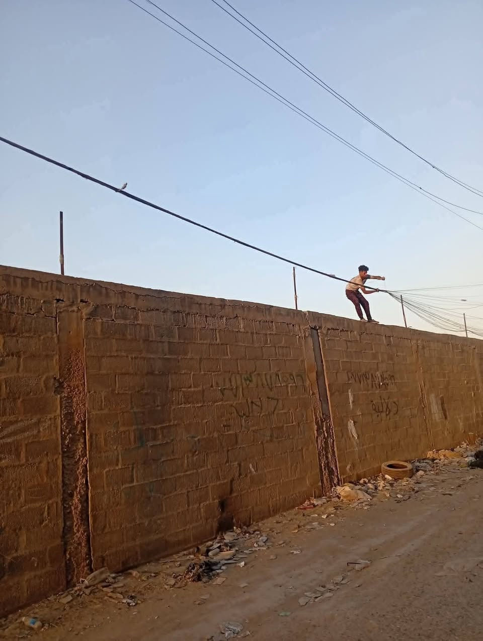 كادر تصفيه وايرات السحب شغل مجاني اي واير متروك نشيله  نشدهن ونرفعهن اي واير ينكطع نت
كادر تصفيه وايرات السحب شغل مجاني اي واير متروك نشيله  نشدهن ونرفعهن اي واير ينكطع نتحمل مسوليته نمدله واحد جديد كافة المحافظات هذا رقم *********** مامتواجد على فيس
تيولة مجاني  فقط بغداد على حسابي كل مولده ٢ تيل وقبل لا اشتغل اترك مستمك خاص بيه يم صاحب الشغل
