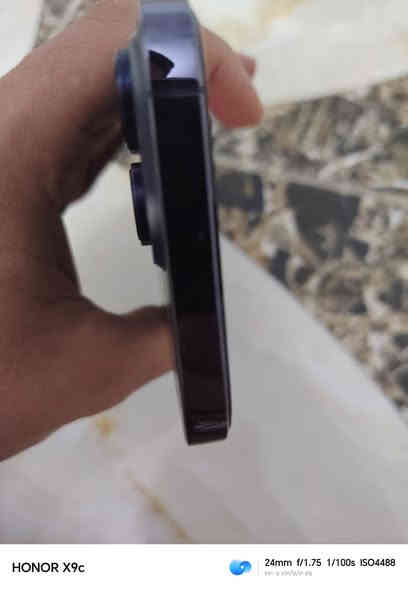 14برو ماكس ذاكره256 بطارية 86تك سمكارت امريكي الجهاز كله بلادي فقط ظهر مكسور وموضح بصوره سعره 850 او بي مجال للطيبين .. غير متواجد ع خاص
لل اتصال ***********
