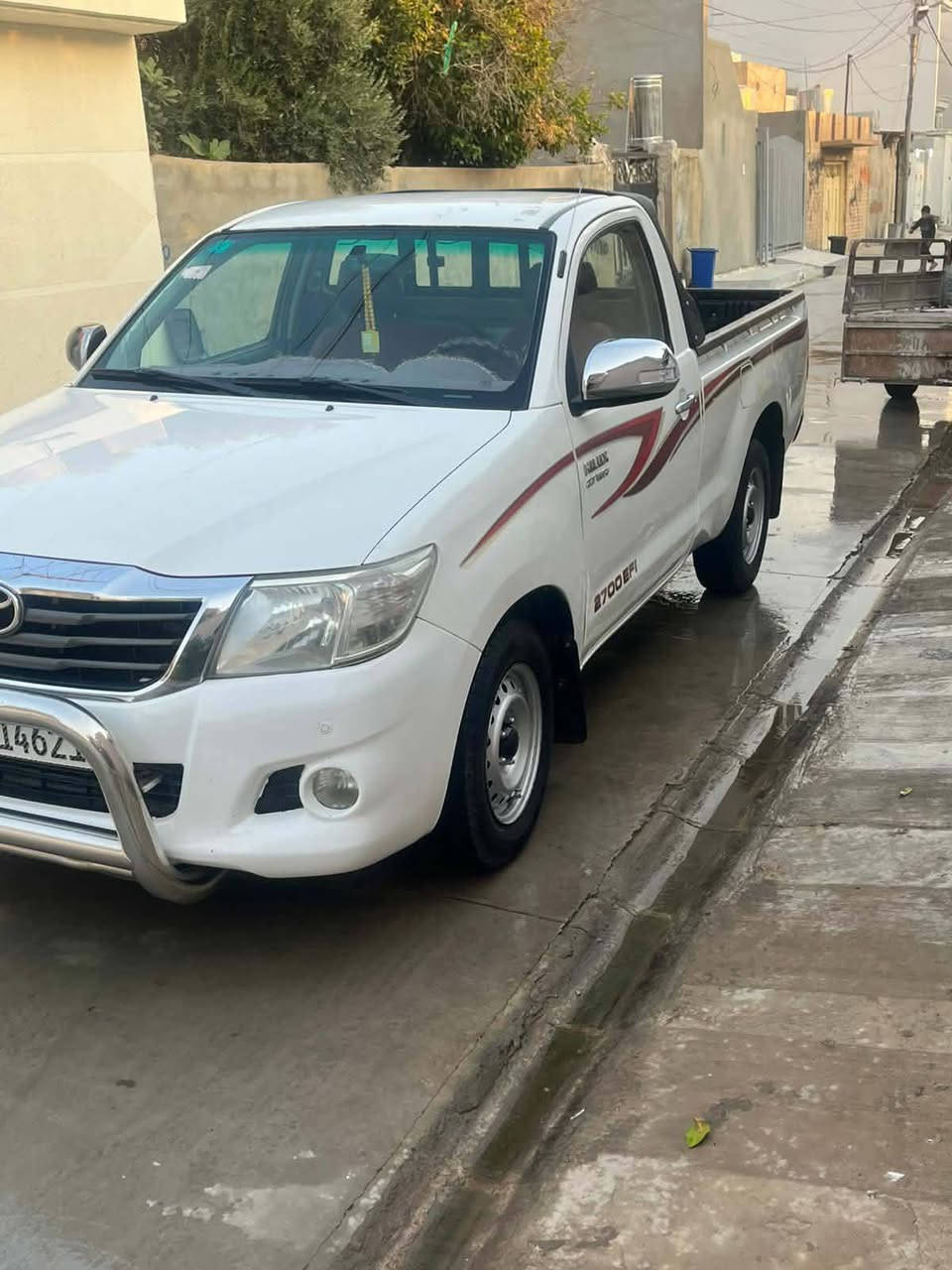 سلام عليكم سياره للبيع موديل 2014 سعودي رقم نجف جديد بسمي هزه جديده تخم تاير سياره خير من الله ما بيهه أي نغص سعر 150ستفسار تصال عل رقم22420231 077 ***********
