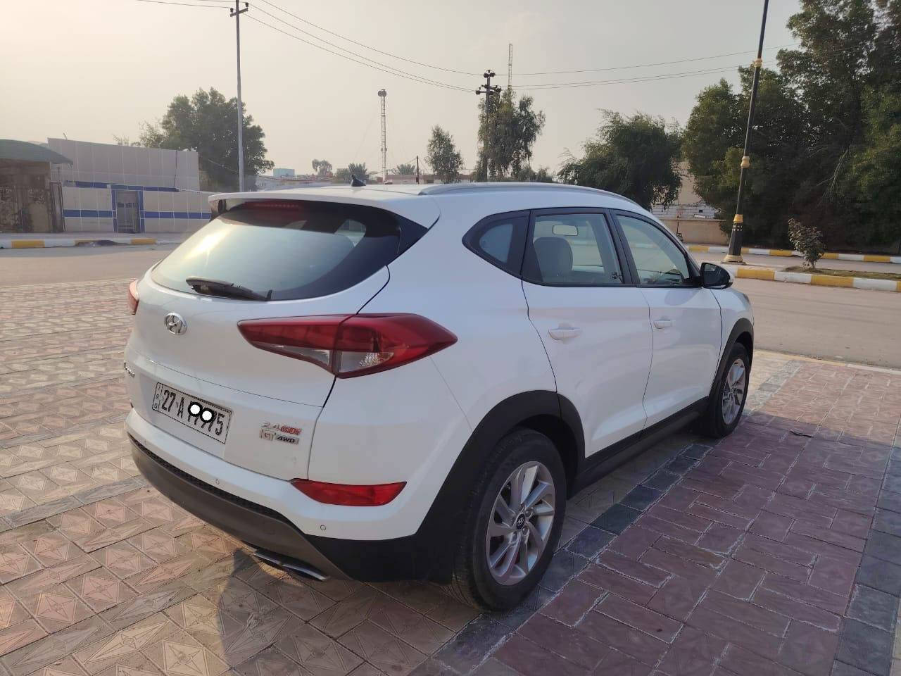 السلام عليكم ورحمة الله وبركاته 
هونداي توسان 2016 #خليجي رقم ذي قار دولي مشروع وطني لغايه 2030 تحويل ثاني يوم /خليجي رش قطعه وحده فقط والباقي كفاله عامه /محرك 2400/ سياره مجهزه اي شي محرك حداديه تخم تاير تبريد ثلاجه دواخل عسلي تحكم استيرن جهتين سياره جاهزه من اي شي /للاستفسار الاتصال على الرقم *********** العنوان ذي قار قضاء النصر 
#مكلف بالنشر وغير متواجد عل الفيس
