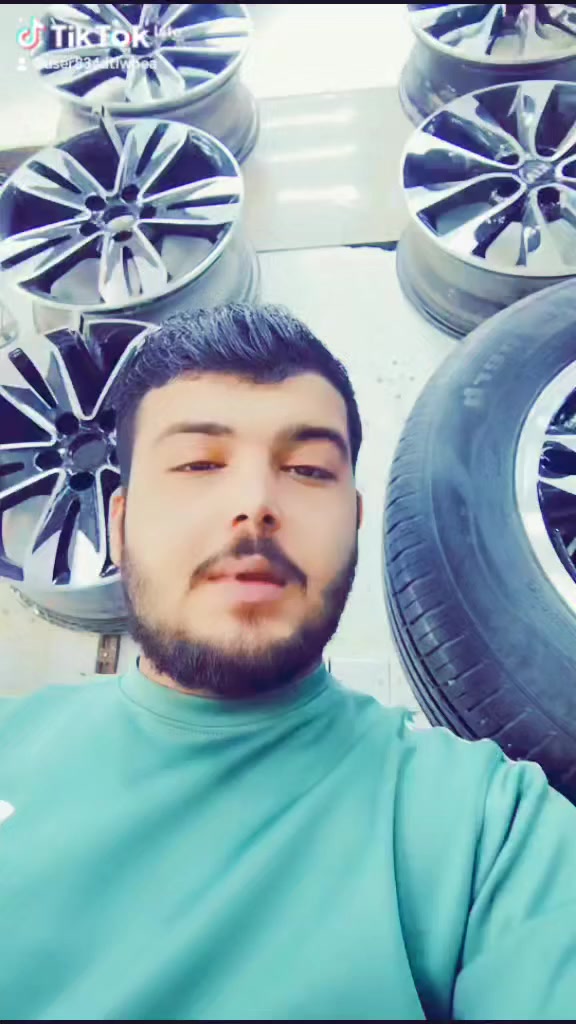 سلام عليكم من مجمع مصطفى الاوربي يوجد عروض حلوه وبخدمتكم العنوان كوت مركز المدينه ***********
