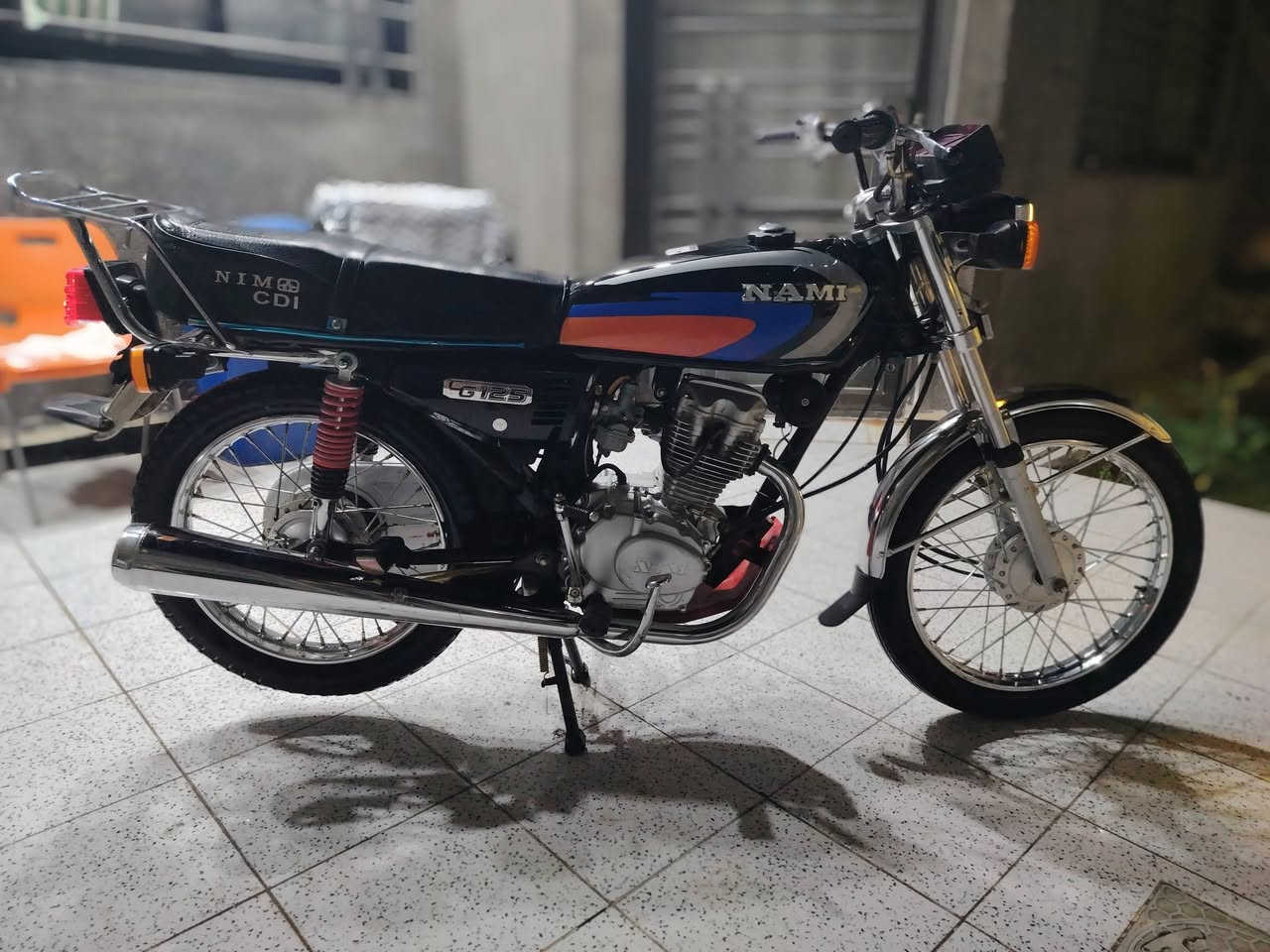 السلام عليكم 
دراجه نامه للبيع الدراجه مكفوله كفاله عامه والدراجه نضيفه مثل ماشوف بل صور مكاني بابل المسيب السعر 600 وبيها مجال للتواصل ***********
