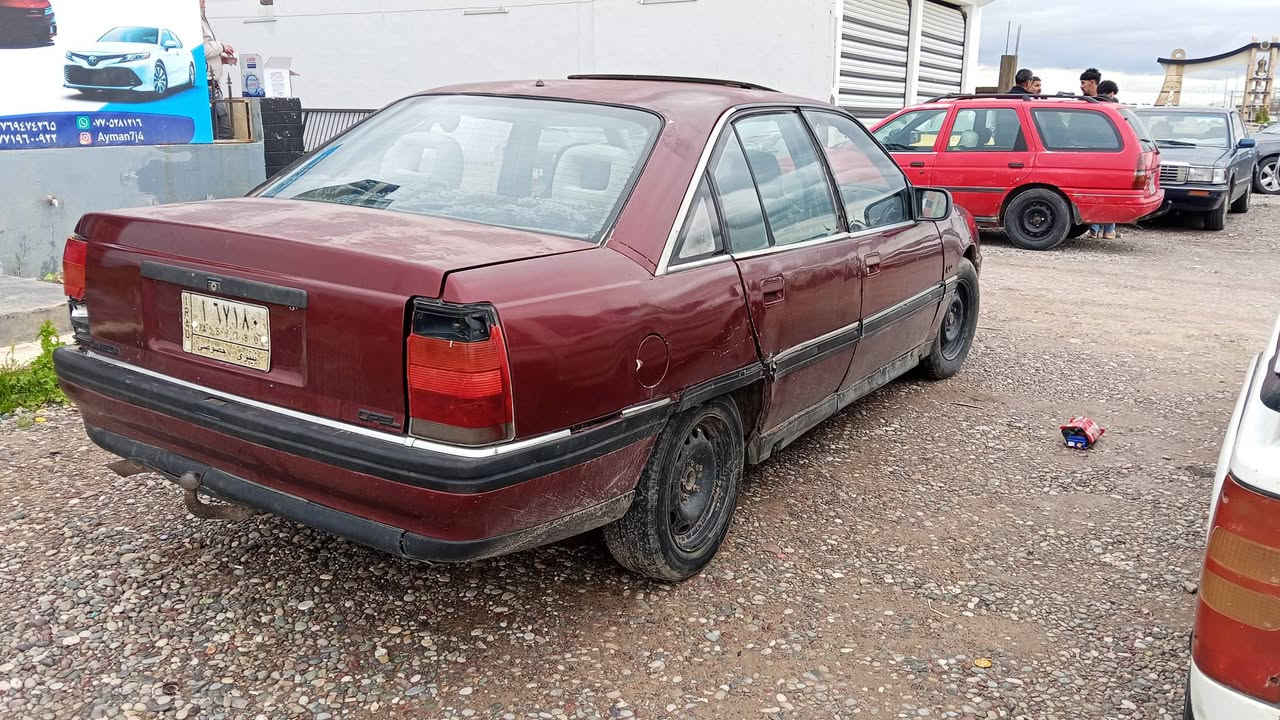 اوميكا موديل 92حجم 20 رقم نينوى الماني سنويه عضم شرط الوكاله و التحويل 
كير ومحرك شرط نوزلات اصلي
السعر 18 وبيه مجال العنوان موصل كيارة 
اتصل وادلل ***********
