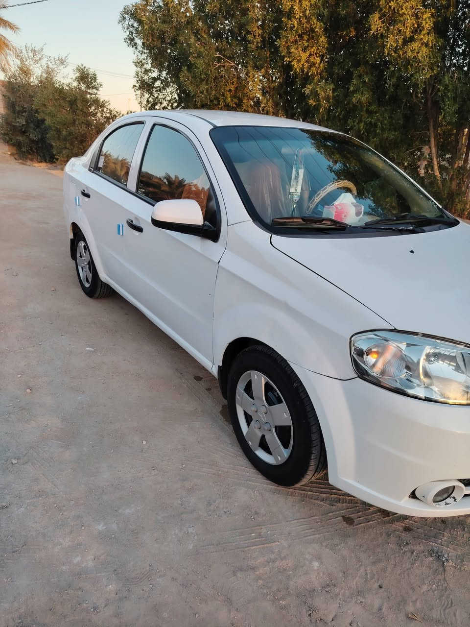 السلام عليكم افيو للبيع موديل ٢٠١١  شركة  رقم ذي قار بسمي مداور ثاني يوم مكفوله ماعده جاملغ امامي امبدل اصلي بدون صبغ  مكفوله من الصبغ والظربه والخياس مكينه كير حداديه تايرات باتري  تبريد تدفئه كهربأيات كله جديد سياره عله وظع الشركه سعر ٧٨ وبيهه مجال بصيط مكان السماوه  رميثه ***********واتساب
