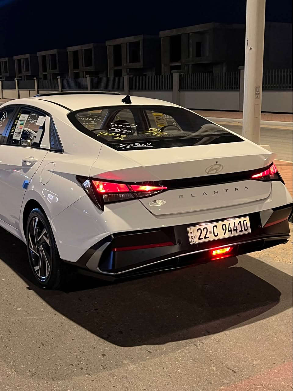 السلام عليكم النترا مديل 2024 كفاله عامه من كلشي كارتون سياره تجميع فول مواصفات بصمه فحته حساس خلفي امامي كامره دواره  لايت عالي ناصي زنون لد نهاري سايد بريك بصمه تبريد خلفي مثبت سرعه بيهه بعد هواي مواصفات رقم اربيل بسم شركة تريد تحويل تريد وكاله سنويه ال2029 تراي مال زيرو كلش جديده سياره ويلكب حجم 17 مكاني بصره القبله سعرهه 142 رقمي *********** البصرة, العراق
