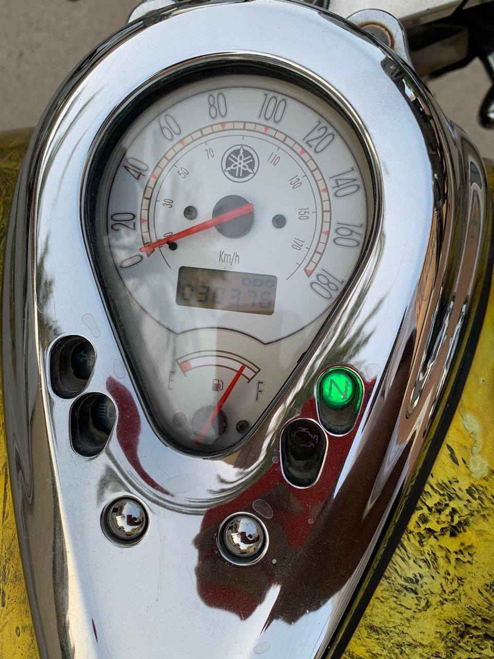 دراك ستار ببر 400cc ماشية 33 الف حقيقي
اوراق بدون رقم 

كاردن مو زنجيل شلعة ومعدل سرعة 180 

محرك وكير كفالة عامة اول وثاني بطناش 

كهربائيات كلها شغالة 

تبريد دهن مو مي انسى الحماوة 

تانكي بي رصعة خفيفة بالصفحة فقط 

مكاني بغداد 

السعر 13 ورقة بيها مجال للطيبين 

***********
